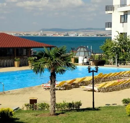Private Deluxe In Complex Diamond Apartment *